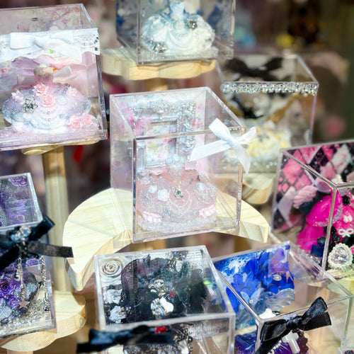 「第一弾舞踏会シリーズ」ミニドレススクイーズ　ブラインドボックス